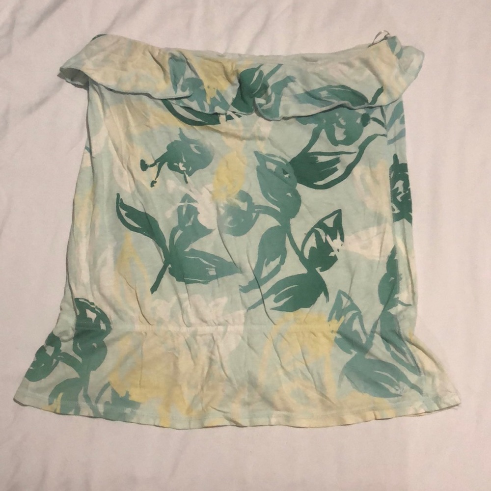American eagle strapless shirt